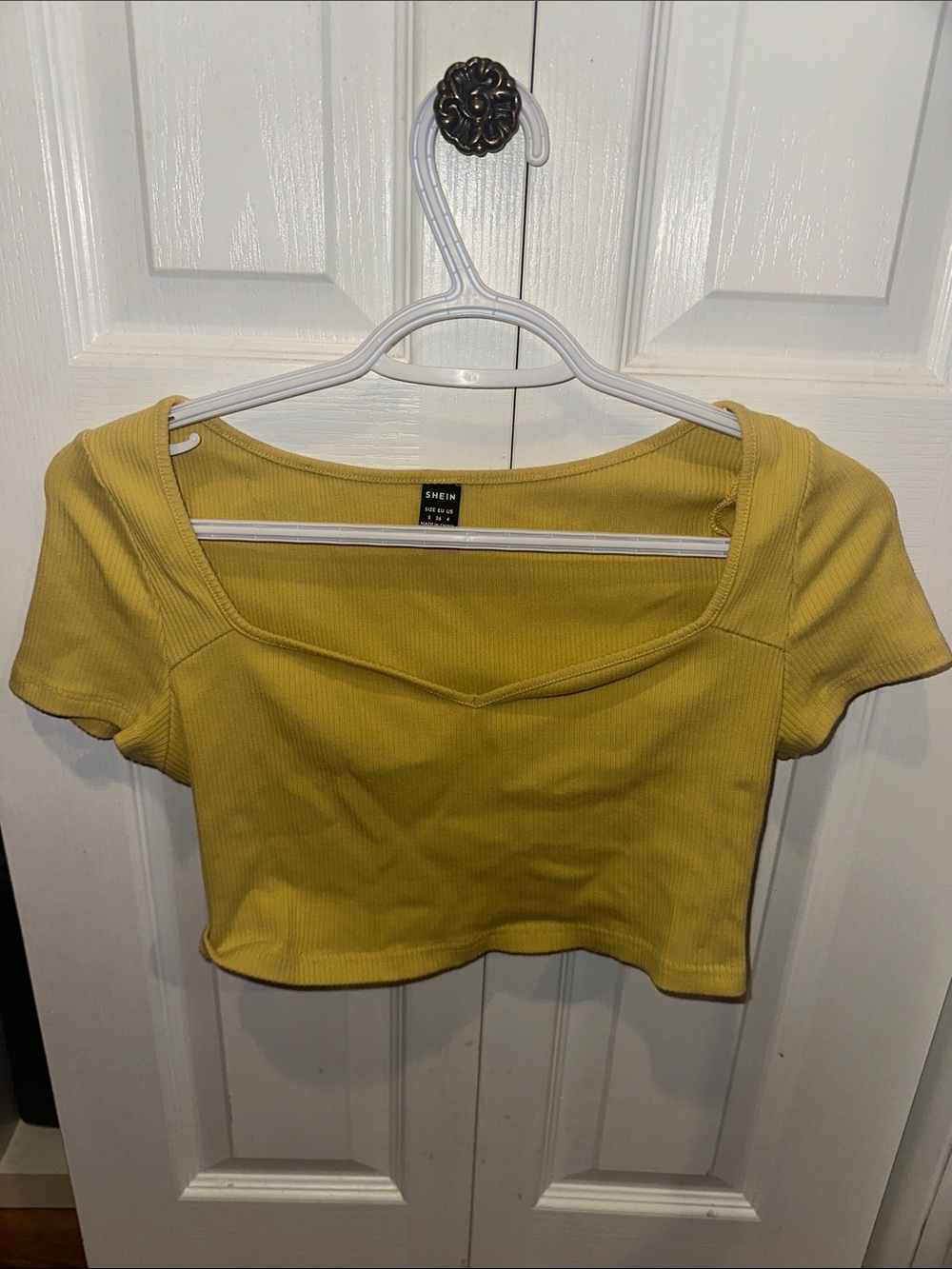 SHEIN Yellow Ribbed Square-Neck Short Sleeve Crop Top